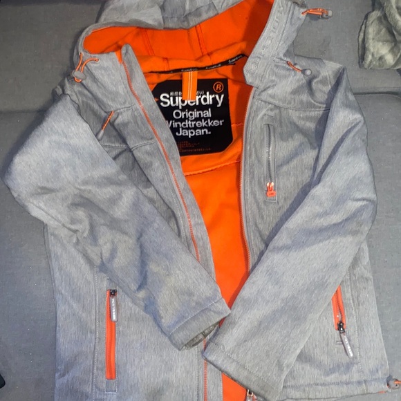 Superdry Original Windtrekker - Picture 1 of 3